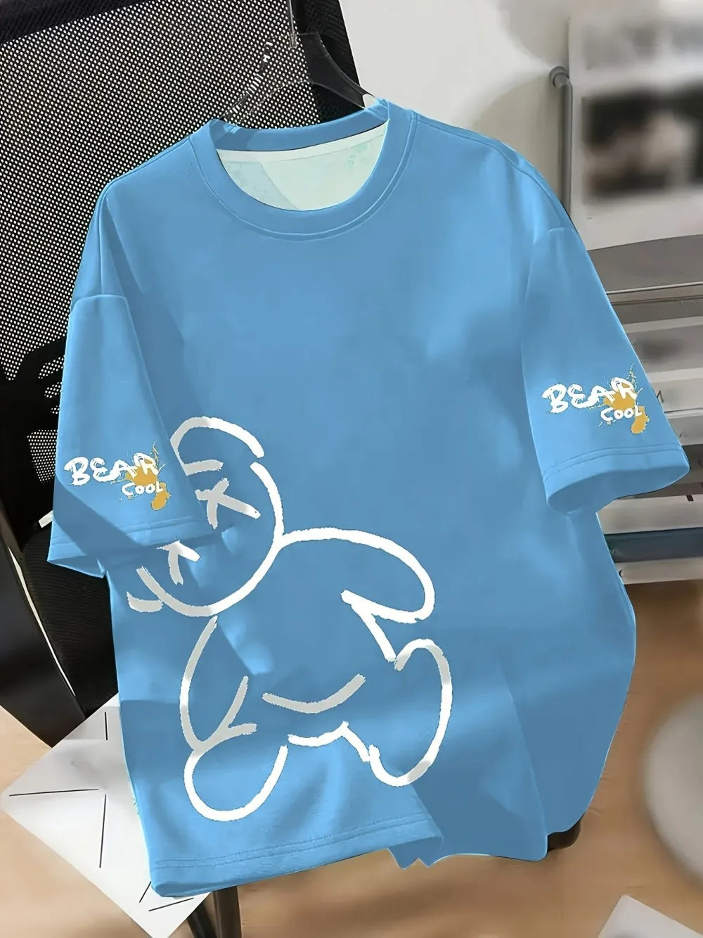 Men's summer t-shirt with cartoon bear print